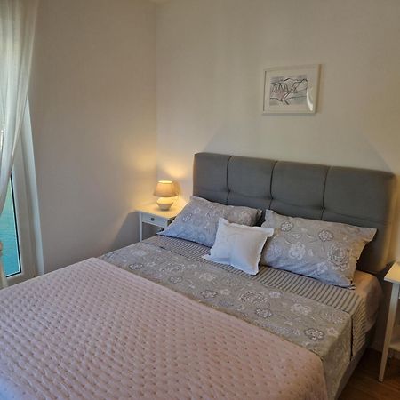 Apartman River Breeze Omis Bagian luar foto