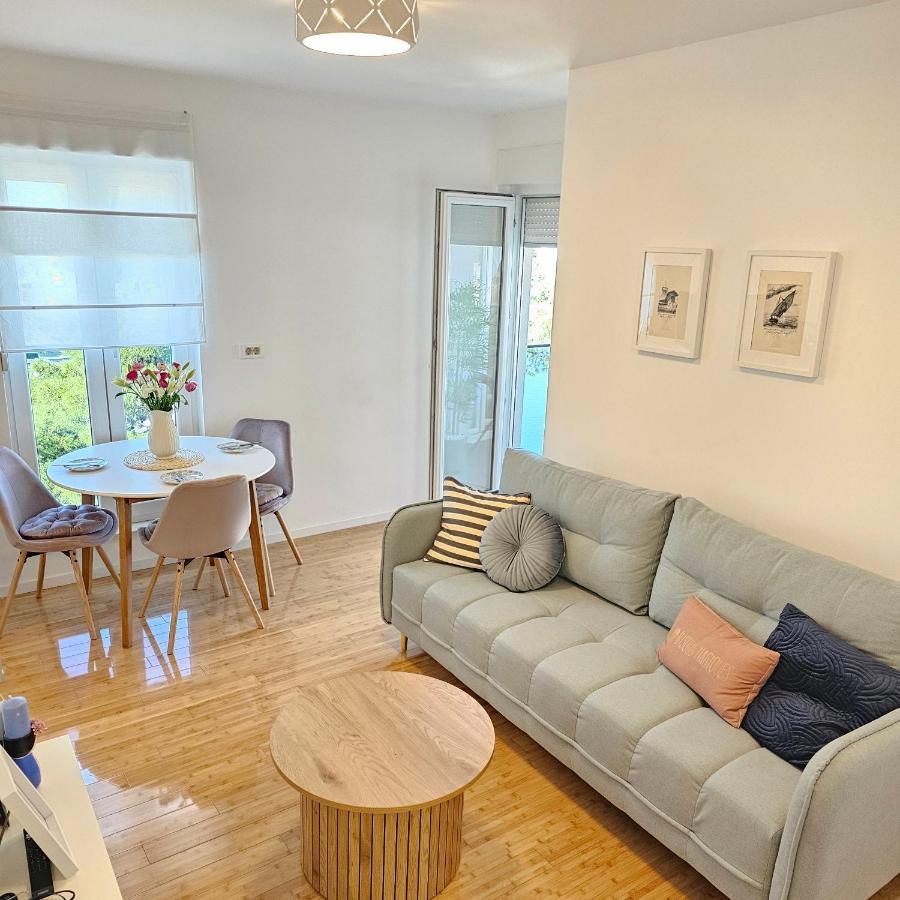 Apartman River Breeze Omis Bagian luar foto