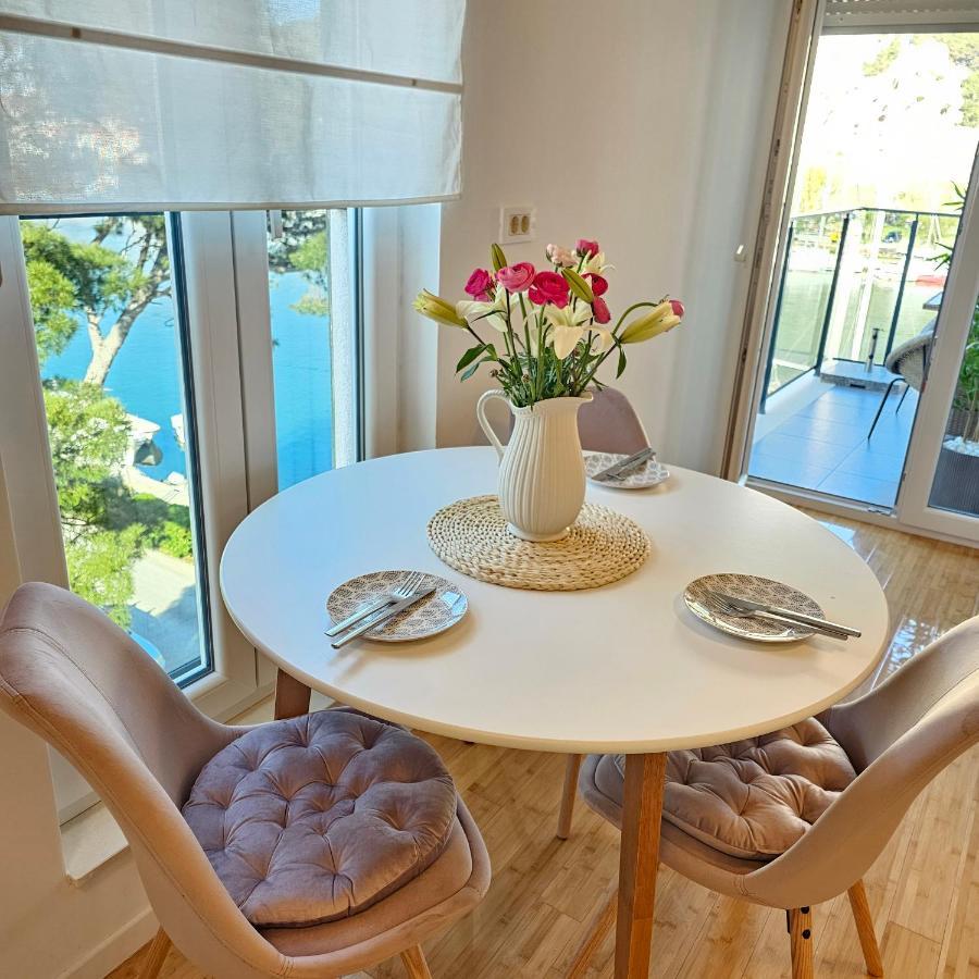 Apartman River Breeze Omis Bagian luar foto