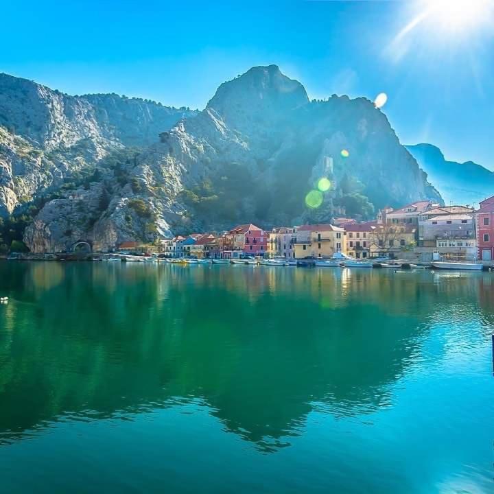 Apartman River Breeze Omis Bagian luar foto